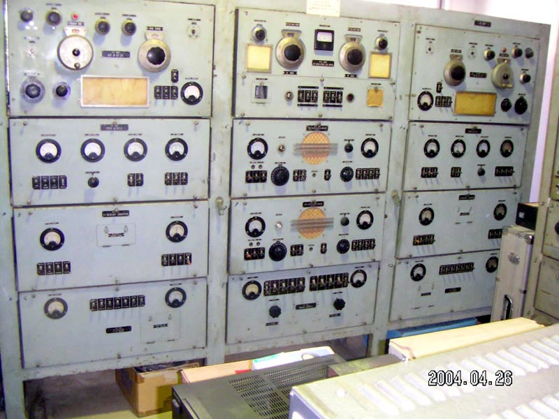 大型短波受信機（1）国際電気通信（1940年代）