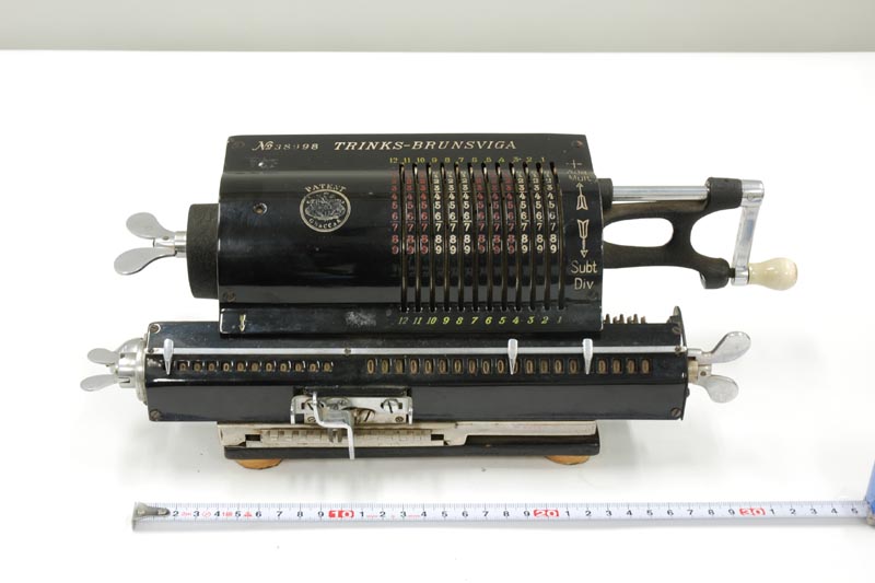 機械式卓上加算器 BRUNSVIGA Model A Grimme, Natalis & Co.(1898-1920年頃)