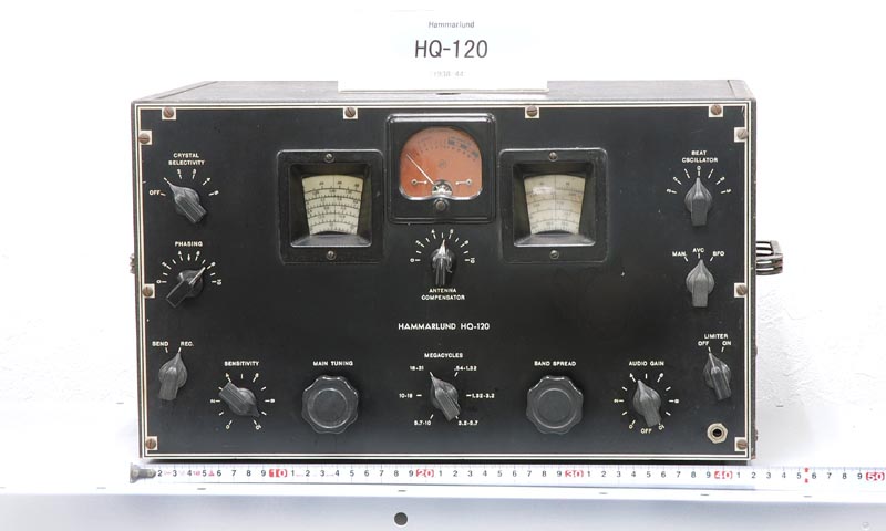 通信用受信機 HQ-120 HAMMARLUND(1938-1944)